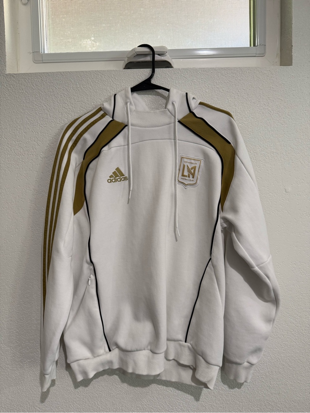 adidas White and Gold LAFC Crest Pullover